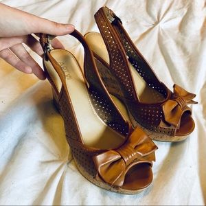 Kohl’s Apt. 9 wedges w/ bow